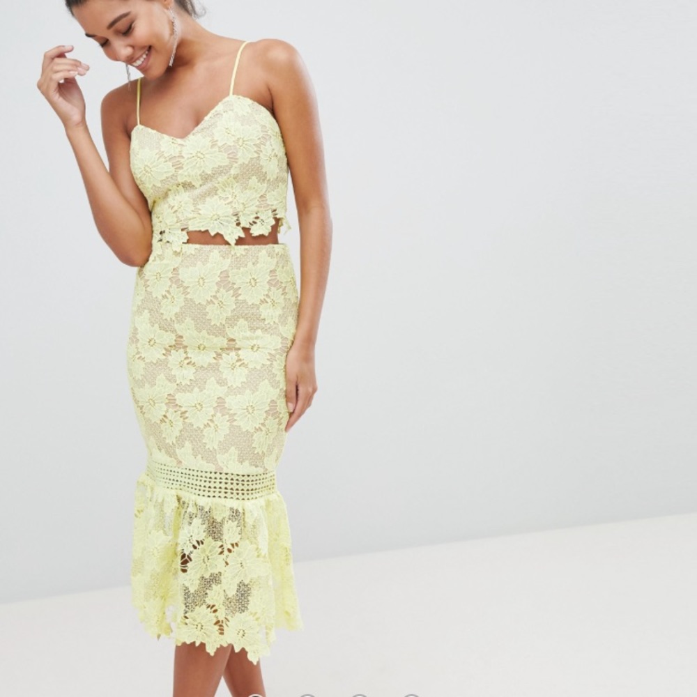 Two piece lace skirt and crop top